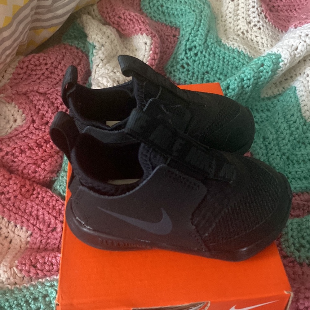 Nike flex runner - Picture 2 of 3